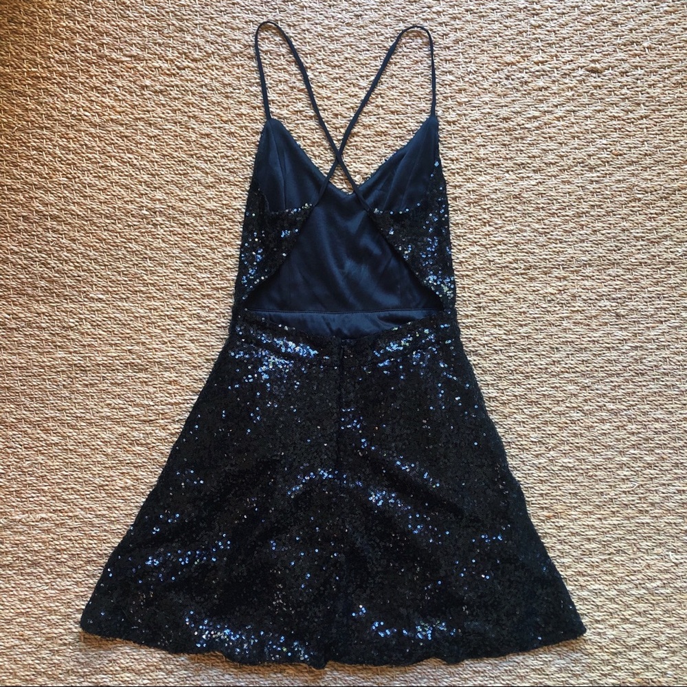 NEVER WORN Tobi Black Sequin Dress